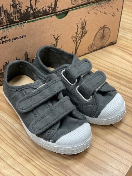 Natural World Sneakers Klett anthrazit