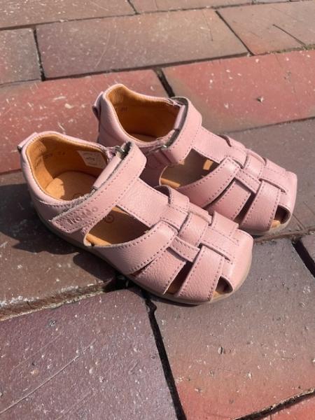 Froddo Lauflernsandalen Carte U rosa